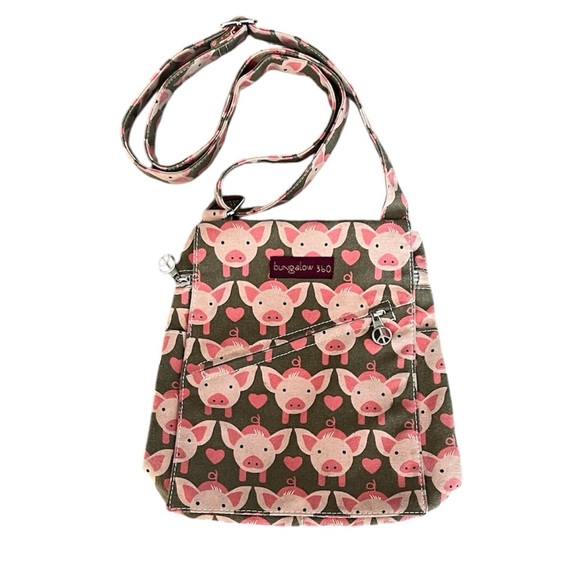 Bungalow 360 Whimsical Pig print canvas crossbody with peace sign zippers - Picture 15 of 15
